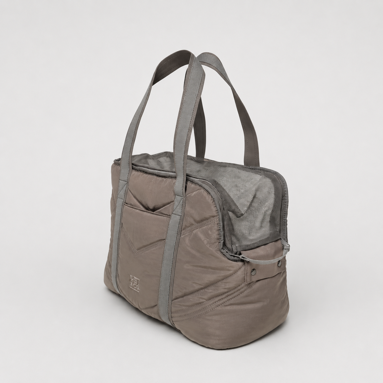 Lola Luxury Dog Bag – Grey, Seitenansicht mit Schulterriemen